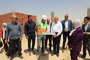 محافظ القاهرة يتفقد الأعمال الانشائية لمشروع شلتر الكلاب الضالة 