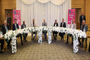 محافظ القاهرة يشهد احتفالية مديرية التضامن الاجتماعي بتكريم الامهات المثاليات 