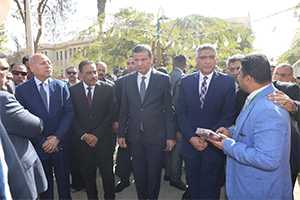 وزير الزراعة ومحافظو القاهرة ومطروح والجيزة يتفقدون مهرجان القاهرة الدولي للتمور بالمتحف الزراعي